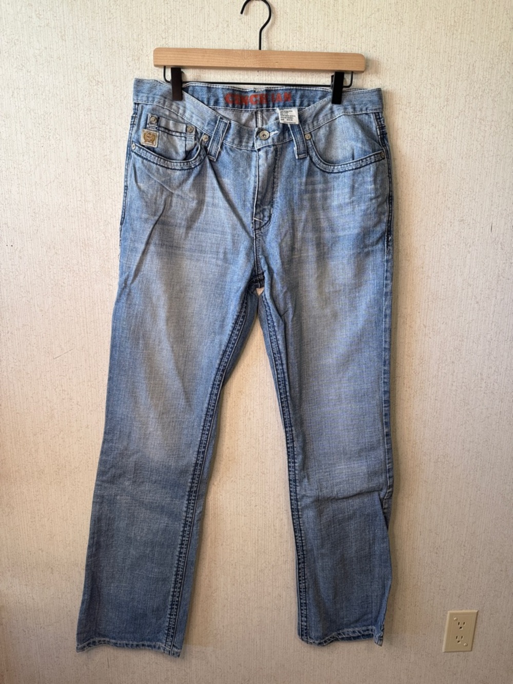 Cinch Men’s Light Blue Straight-Leg Jeans